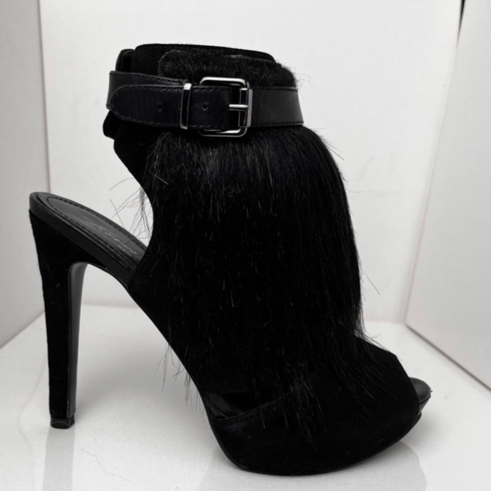 Black Kenneth Cole horse hair heels (US 8)